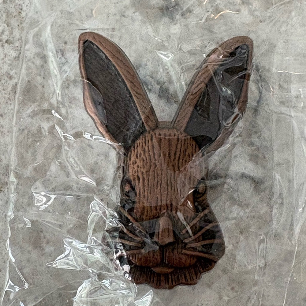 4 Bronze Rabbit Wall Hooks - Picture 4 of 5